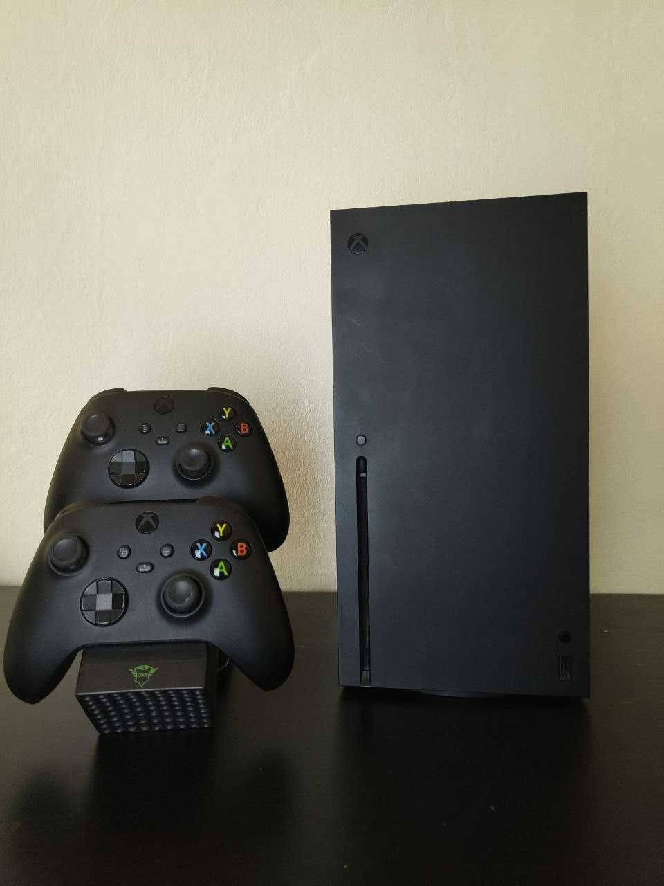 Konsola XBOX Series X | dwa pady | stacyjka | kable