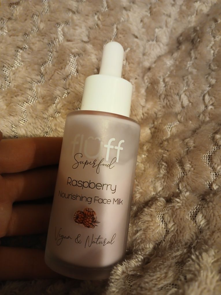 Fluff Nourishing Face Milk nawilżające mleko do twarzy