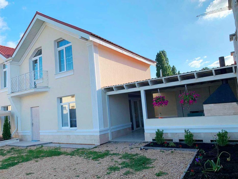 Сдам Коттедж Длительно, Евро Ремонт! В Городе!