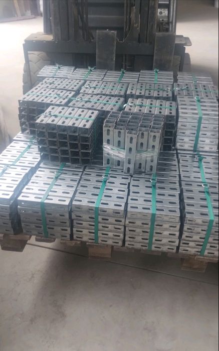 Оцинкований профіль для монтажу сонячних станцій, панелей, батарей.