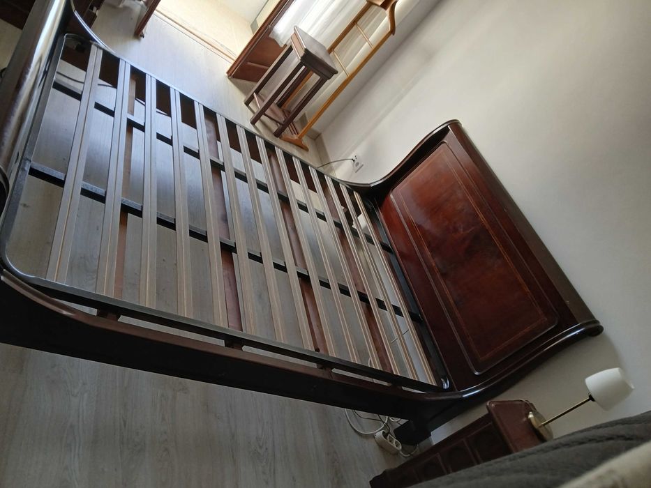 Cama Casal -  Estilo Império (Bateaux).