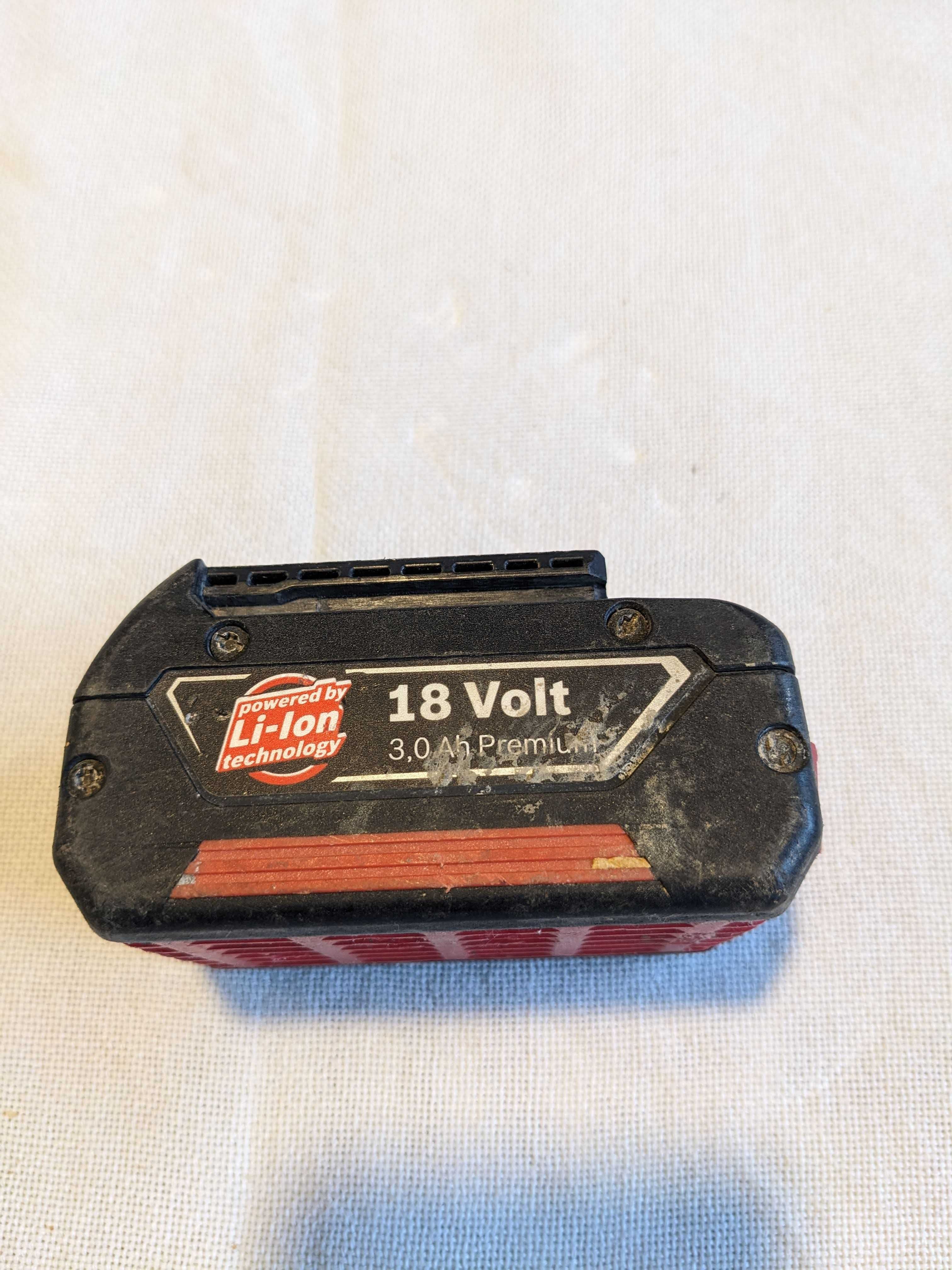 Akumulator Bosch Premium GBA 18V 3,0 Ah 54Wh (litowo-jonowy)