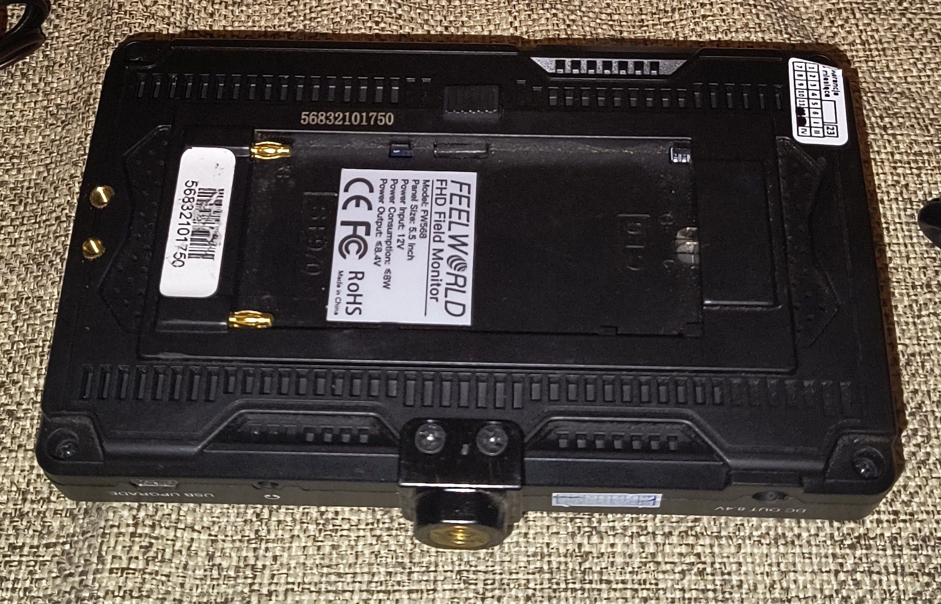 Feelworld FW568 V2 5.5 cala monitor podglądow magic lantern hdmi