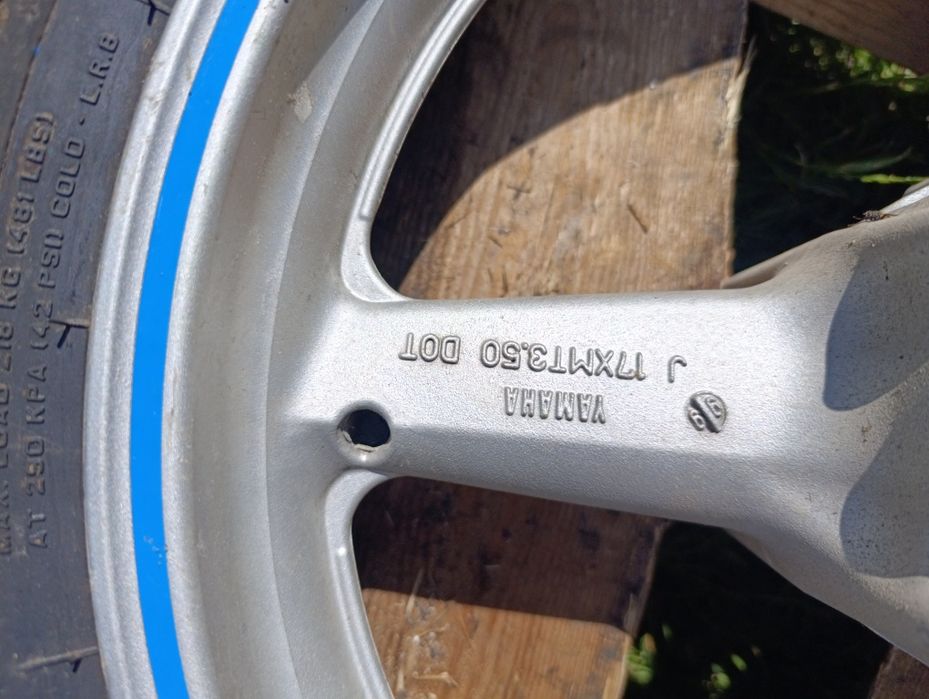 Opona przód przednia Yamaha R6 rj03 99 - 02 r felga opona Pirelli