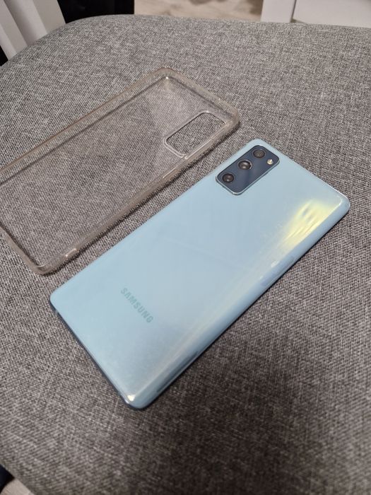 Телефон Samsung S20FE SM-G780F/DS