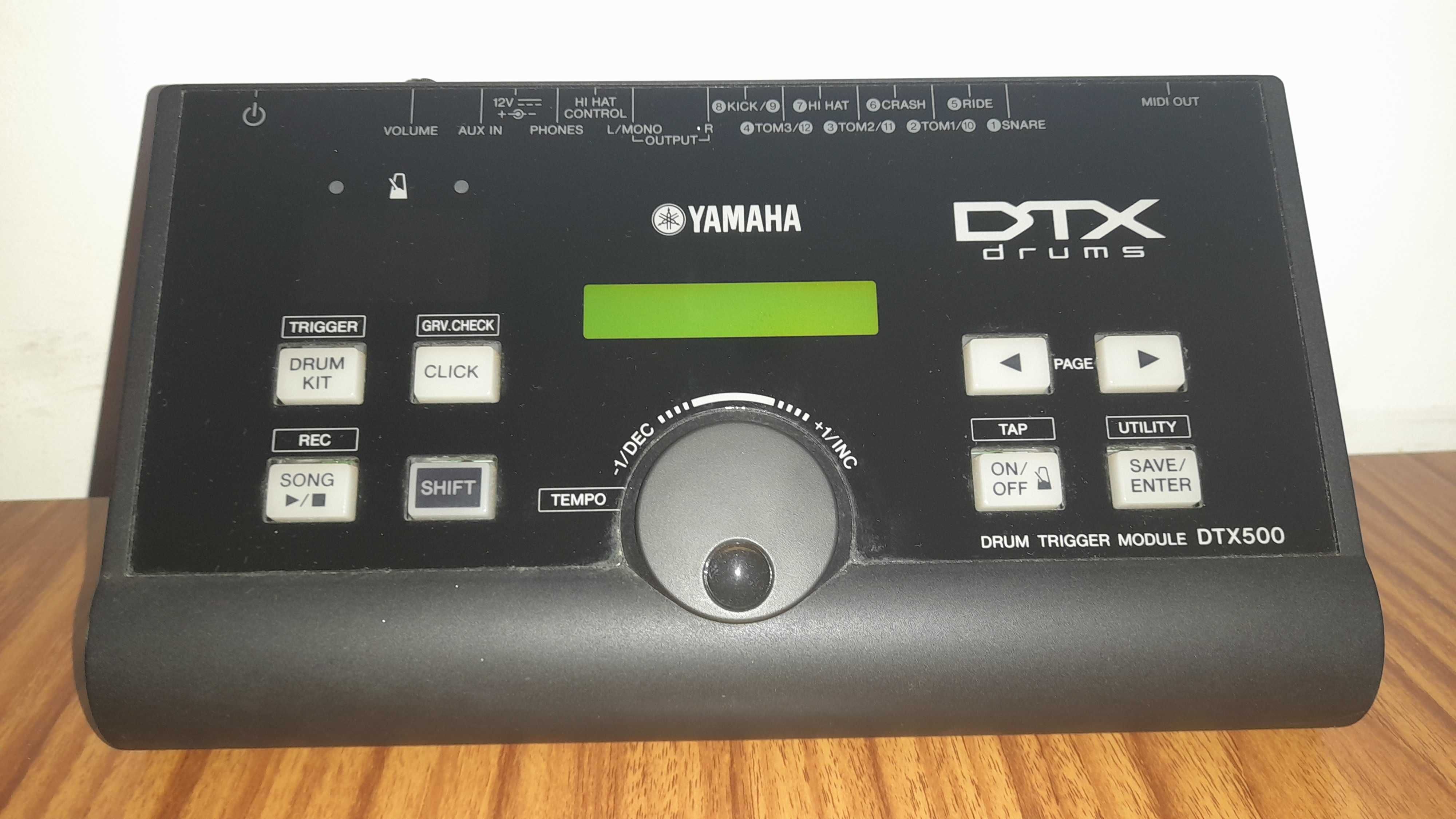 Yamaha DTX500 - Bateria electronica