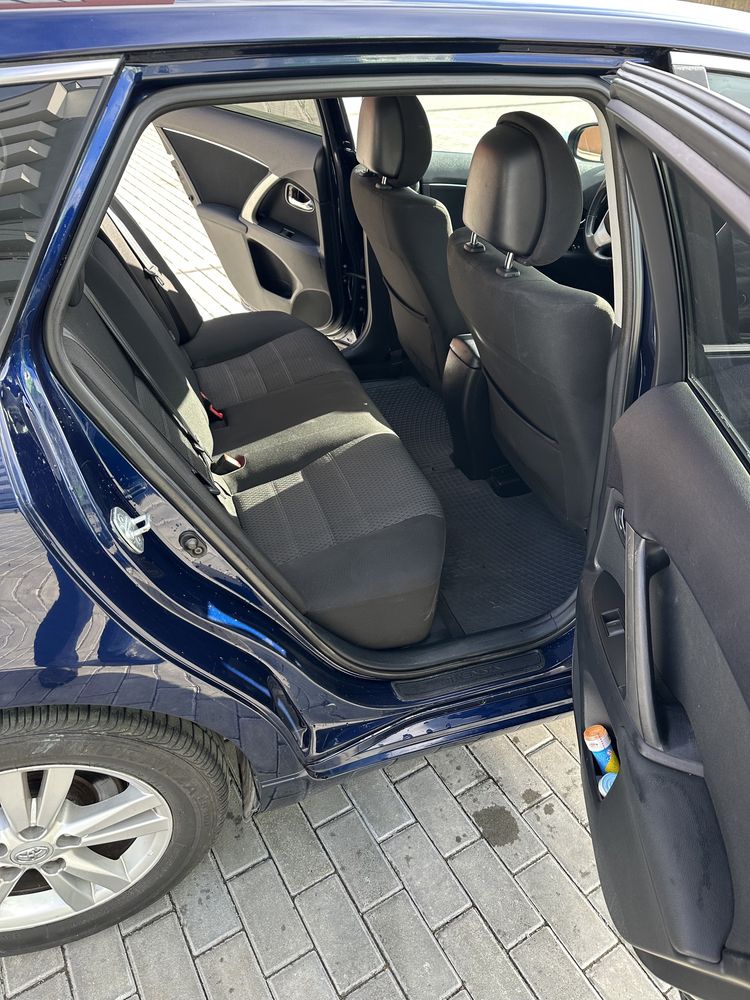 Авто, автомобіль Toyota avensis 2014 р
