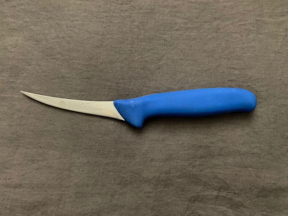 Нож обвалочный Eicker Германия для разделки мяса 11 см