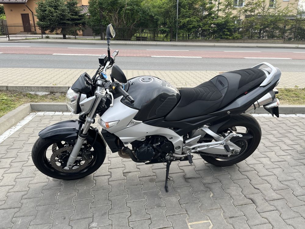 Suzuki GSR600 rok 2006 A2