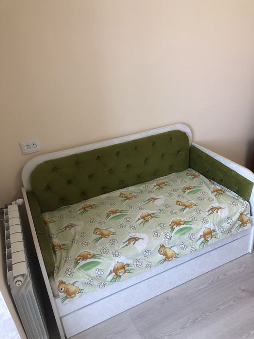 Диван дитячий