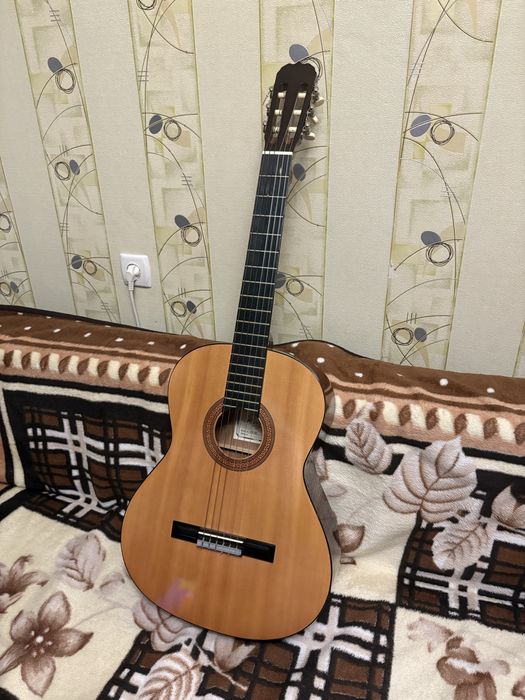 Гітара hohner hc 06 Гитара