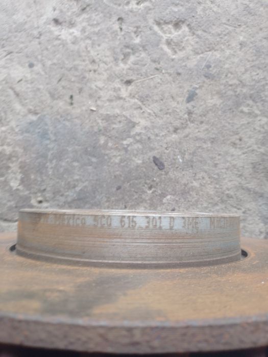 Гальмівні диски VW  5C0-615-301-D