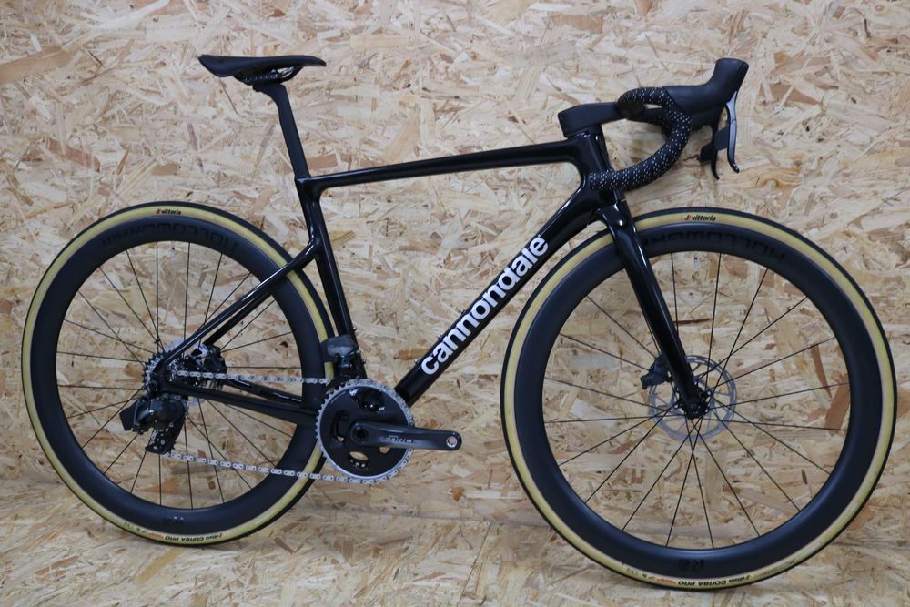 Bicicleta topo de gama Cannondale SuperSix Evo Hi-Mod - Force AXS 12v