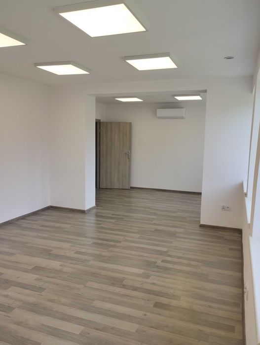 Biuro na wynajem w Skoczowie: 32,9 m2