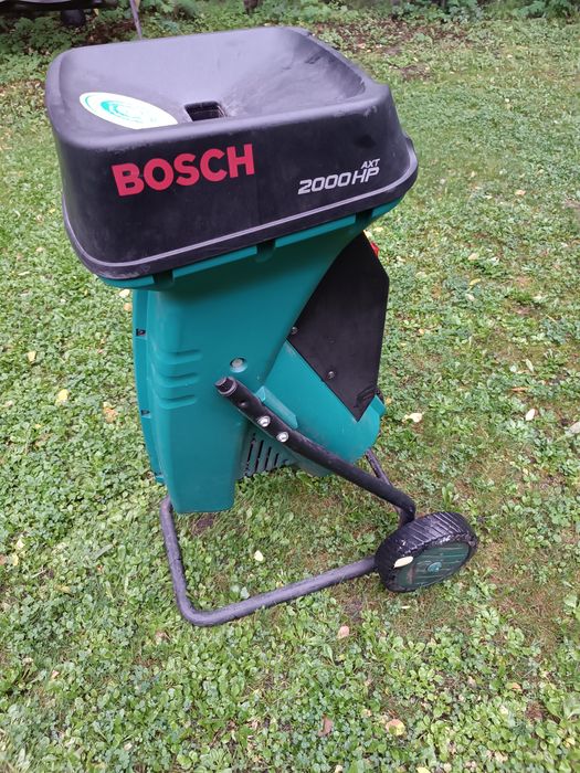 Rozdrabniacz do gałęzi Bosch ślimakowy