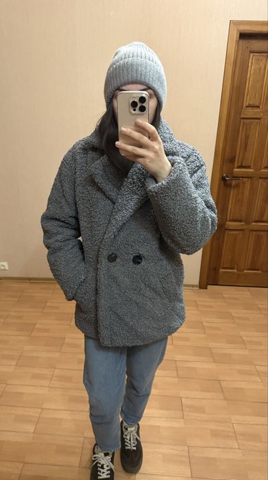 Жіноча шуба пальто