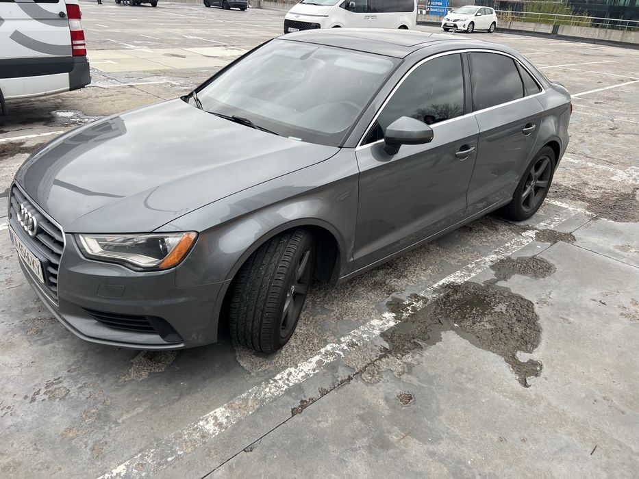 Ауді а3 1.8 бенз панорама