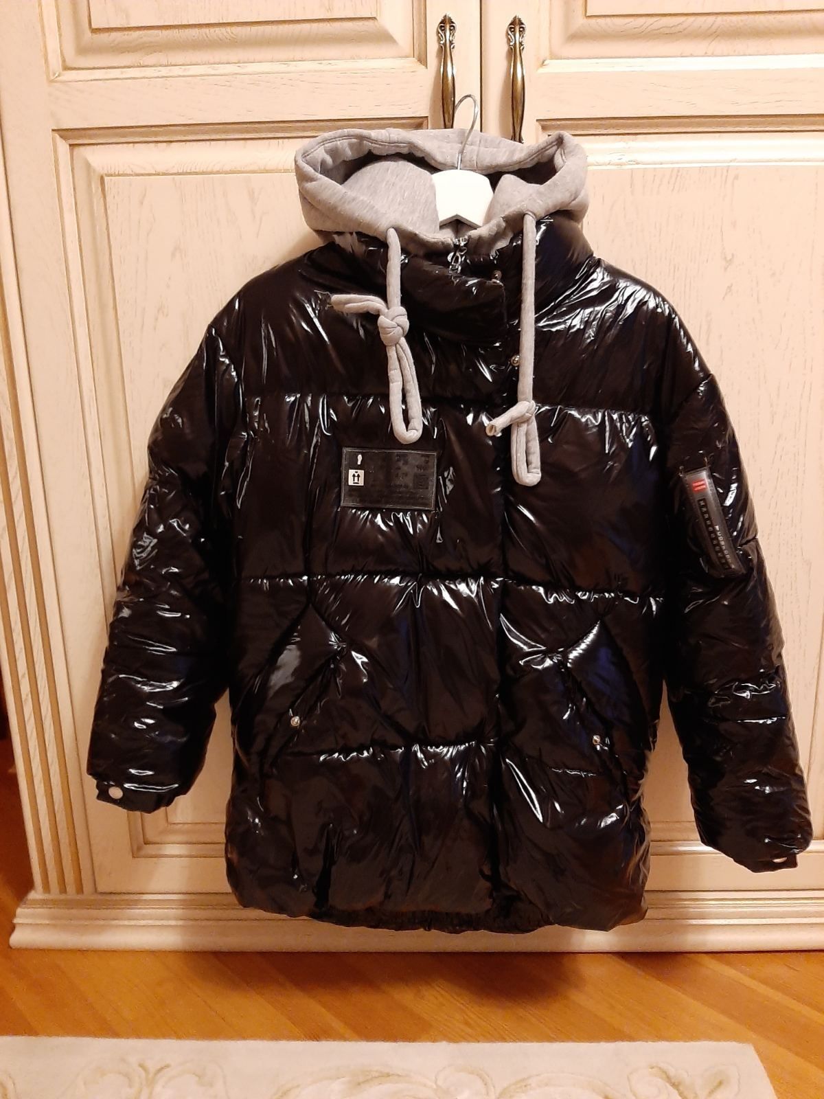 Продам зимову куртку WOYZ, на дівчинку, ріст 152-158 см