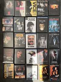 Коробки DVD від фільмів, VHS касети