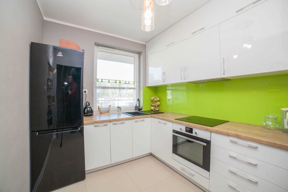 Do wynajęcia mieszkanie osiedle Sterowców (2 pokoje, las, balkon)