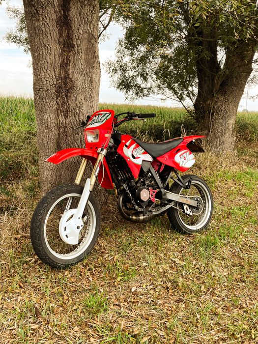 Vendo mota 50cc motor am6