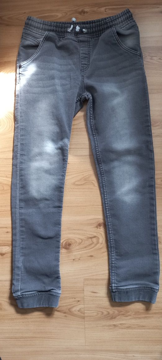 Spodnie jeansowe chłopięce r.164