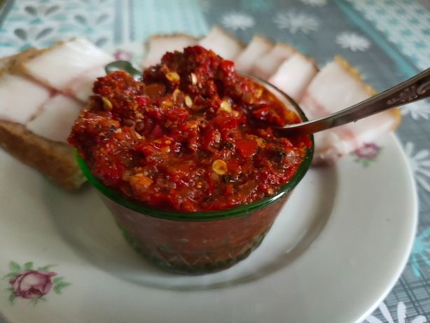 Аджика домашняя абхазская супер жгучая без томатов и болгарского перца