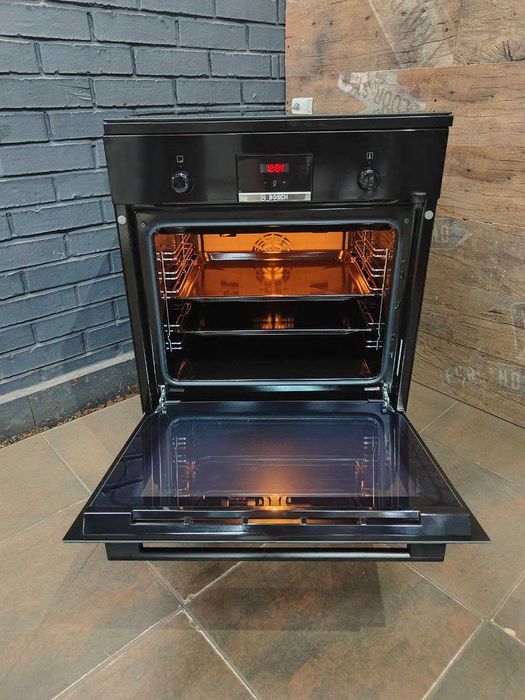 Електрична плита/електроплита BOSCH HCA744250Q гарантія доставка бу бв