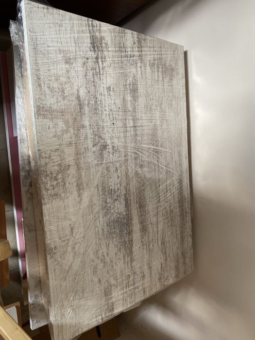 Стіл кухонний