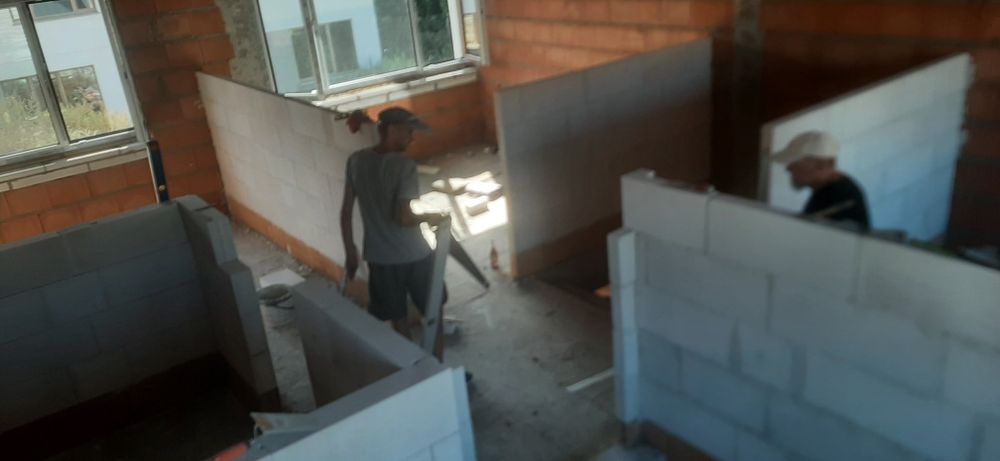 Remonty, naprawa, montaż drzwi/okien, złota rączka do usług!