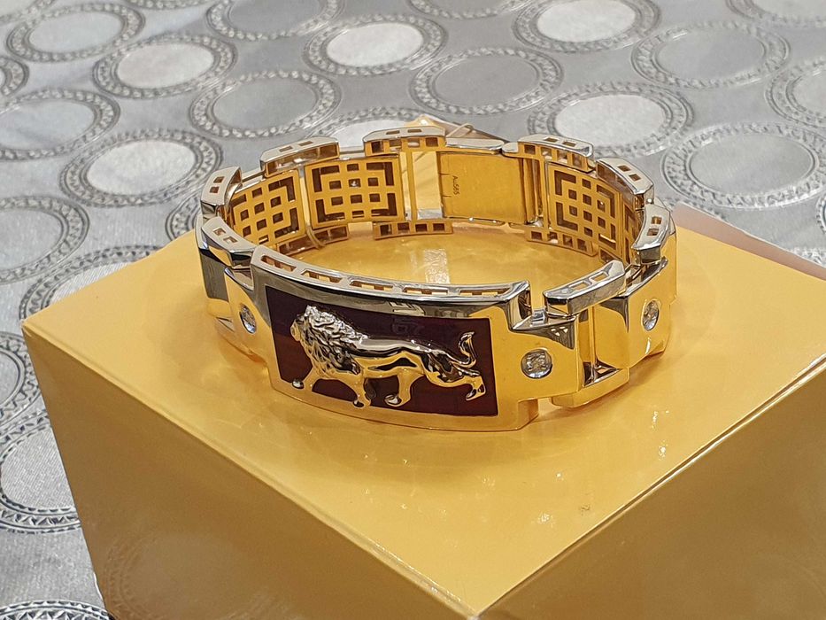 ZŁOTA BRANSOLETKA 585z Diamentami 8 szt-WAGA 95 GRAM.
Ręcznie Robiona.