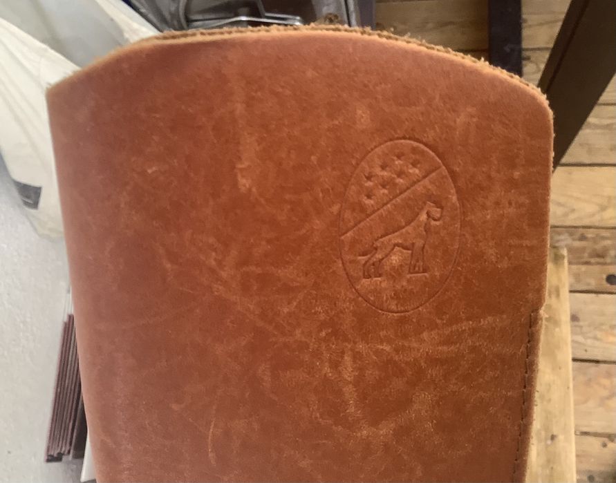 Capa em pele para óculos