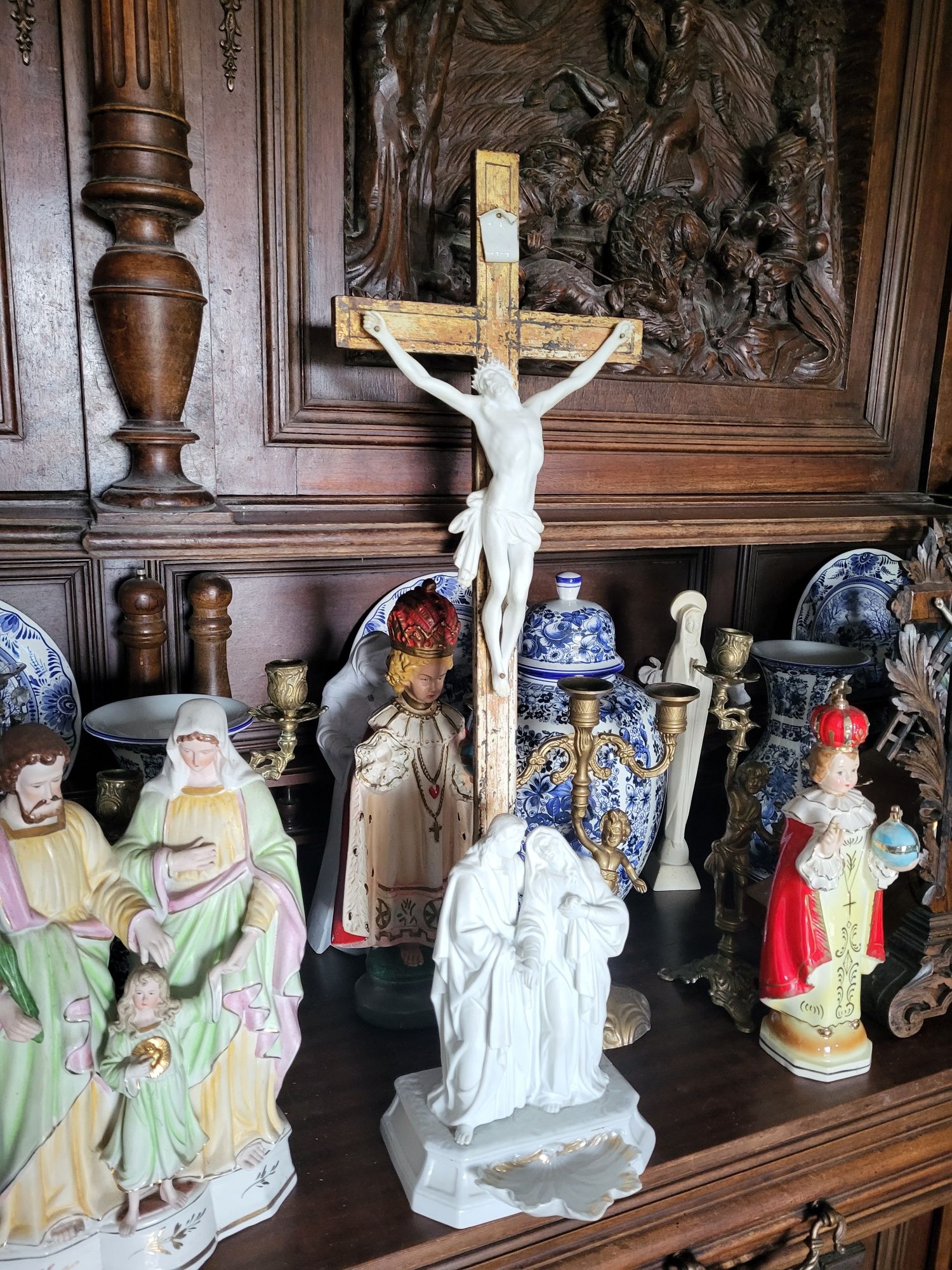 Antyk kropielnica z porcelany biskwitowej krzyż Maryja Jan Ewangelista