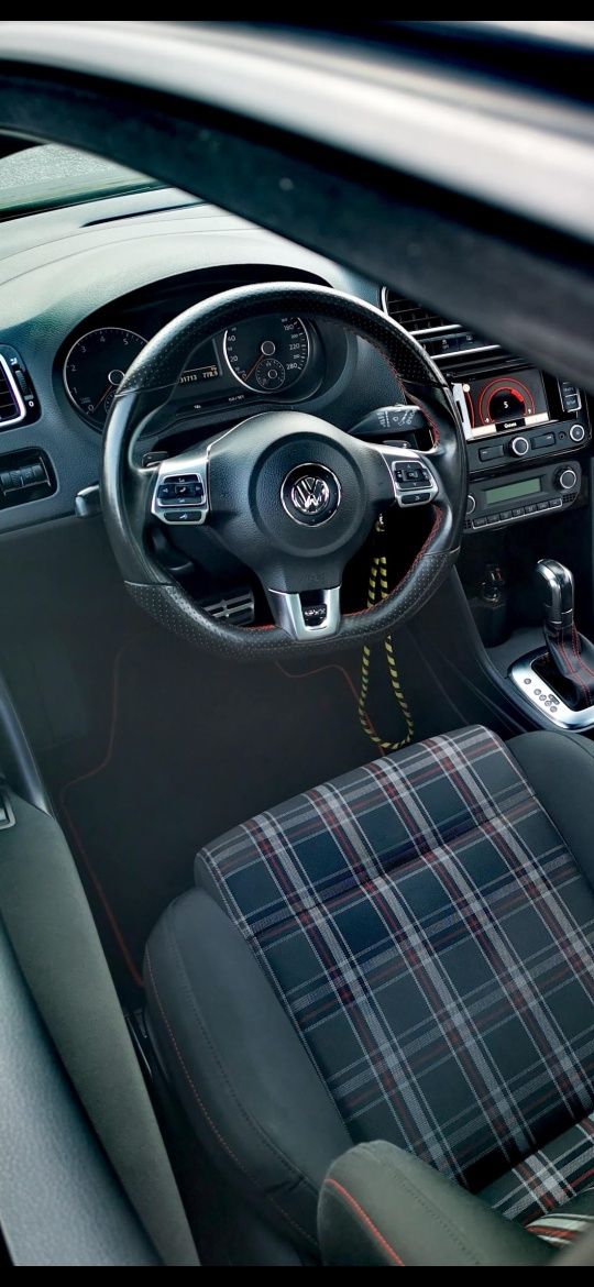 VW Polo GTI 1.4 180 cv DSG7