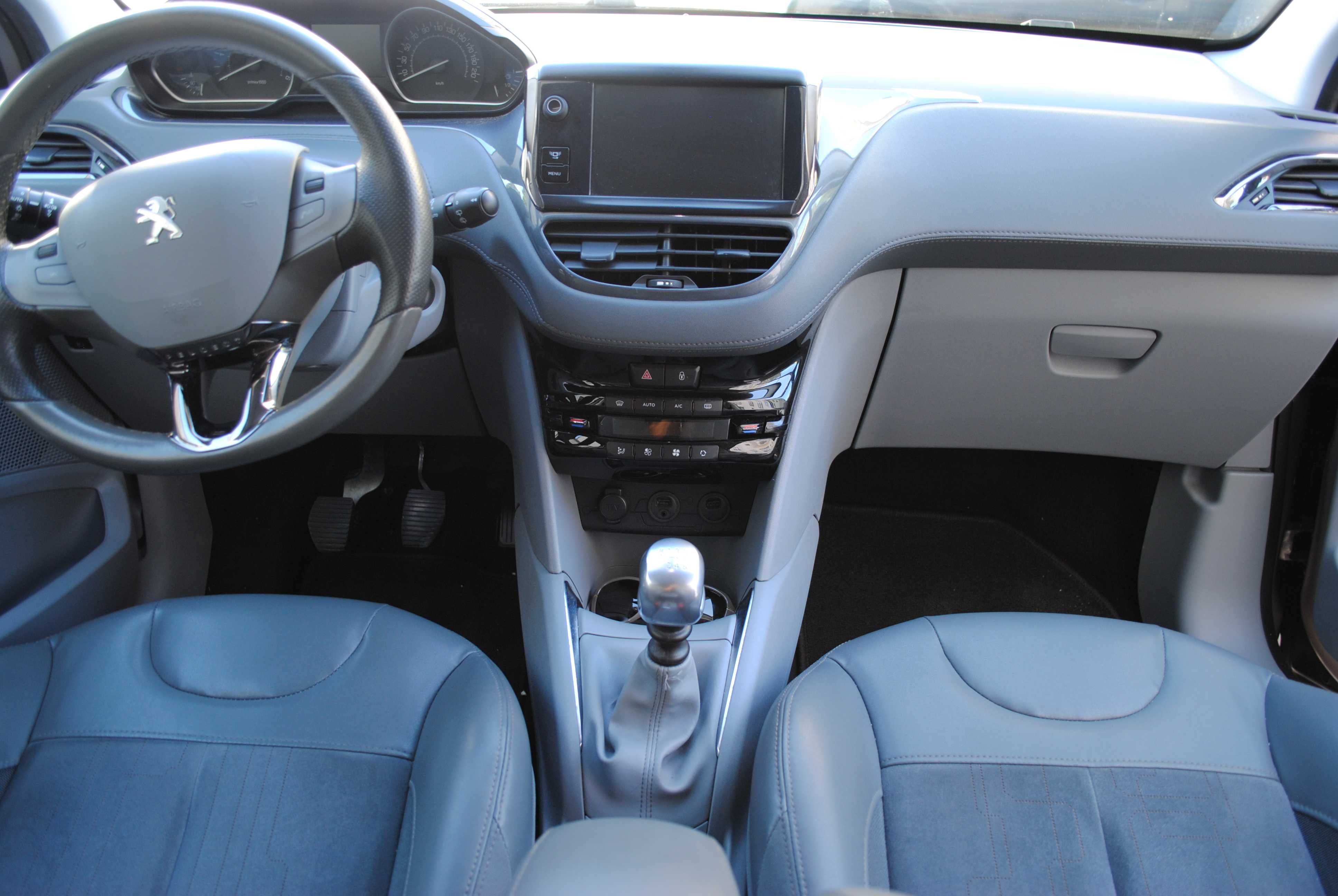 Peugeot 208 1.6 Hdi 114cv Allure