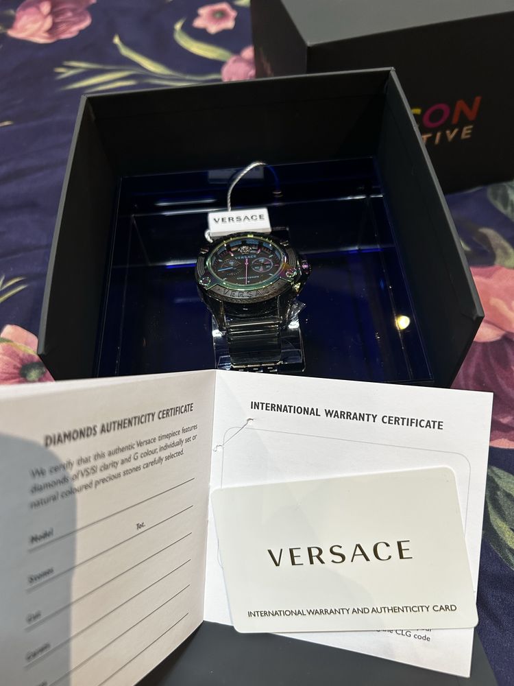 Zegarek Versace Icon Active VEZ701022