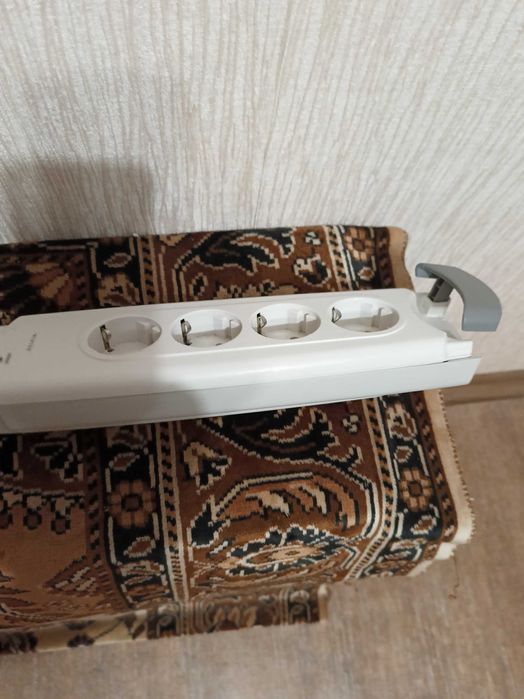 Сетевой фильтр Belkin Surge Master