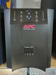 APC Smart-UPS 1000 zasilacz awaryjny