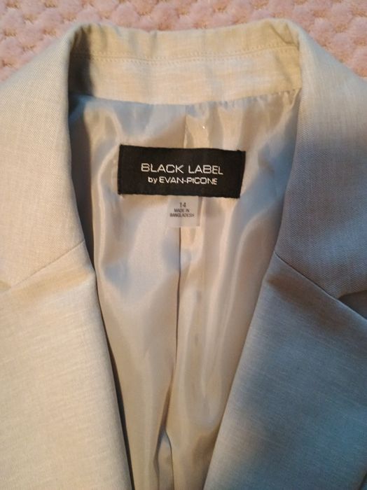 Komplet spodnie marynarka i spódnica marki Black label by evan- picone