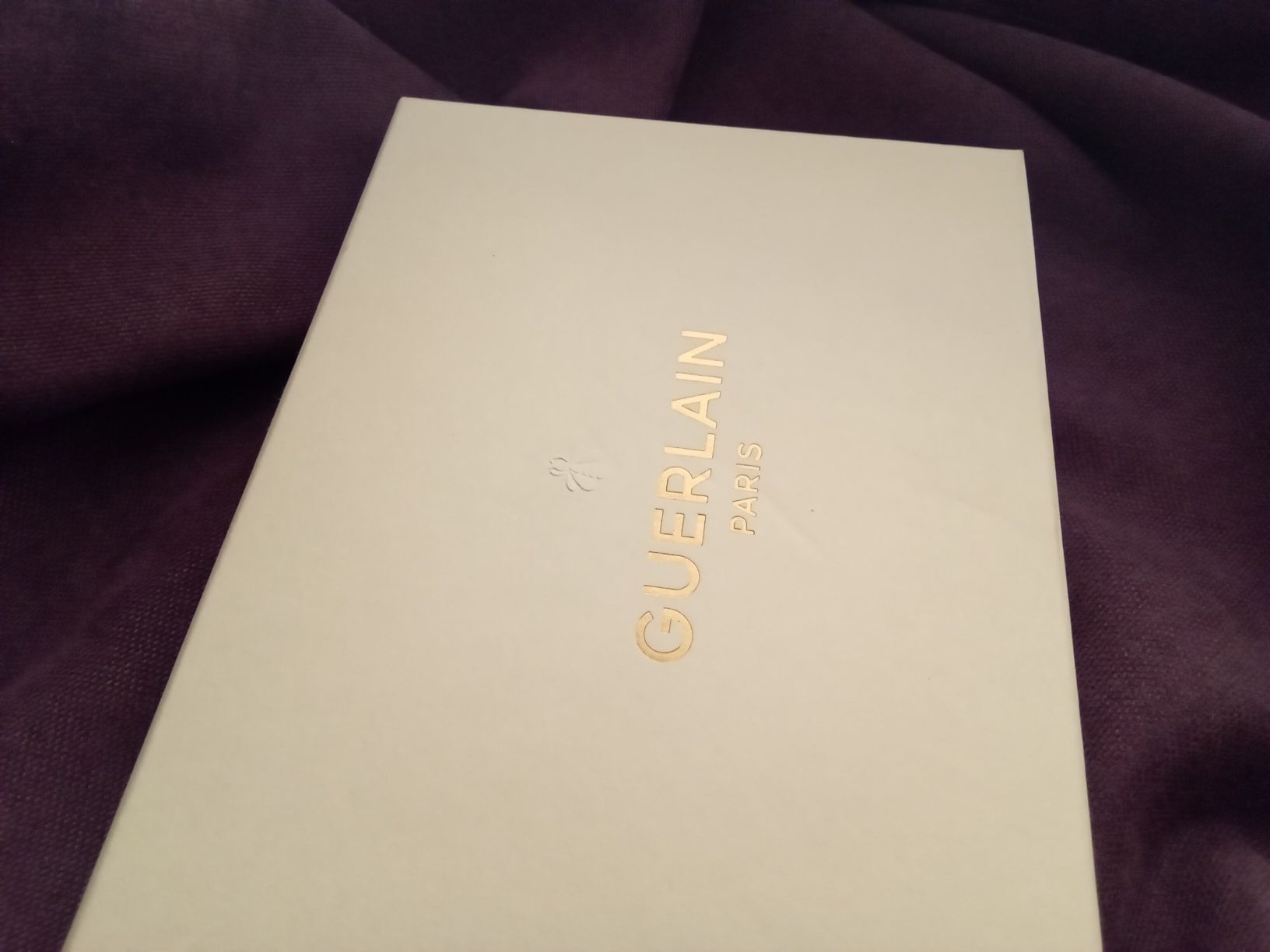 Guerlain подарункова коробка упаковка