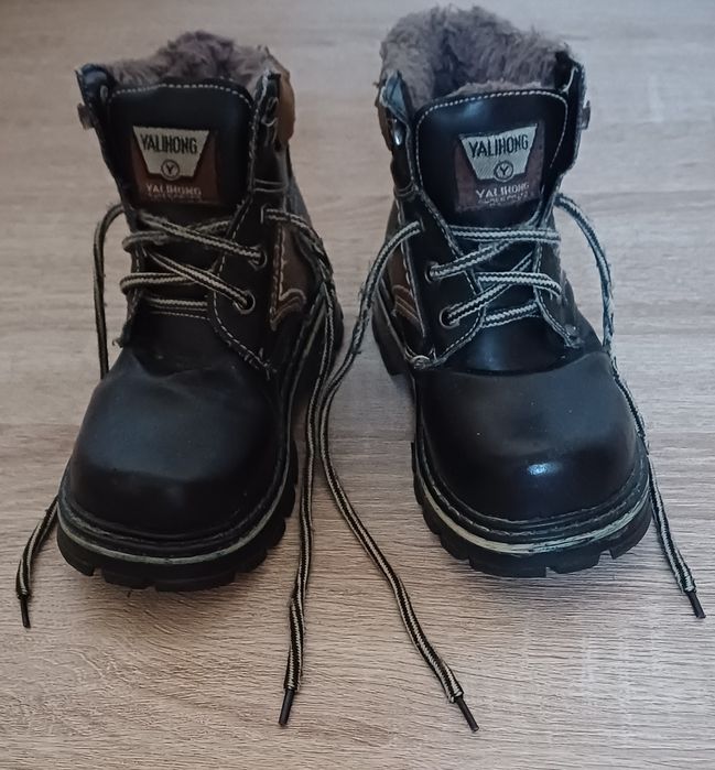 Trapery za kostkę czarno brązowe r. 28 chłopięce Yalihong