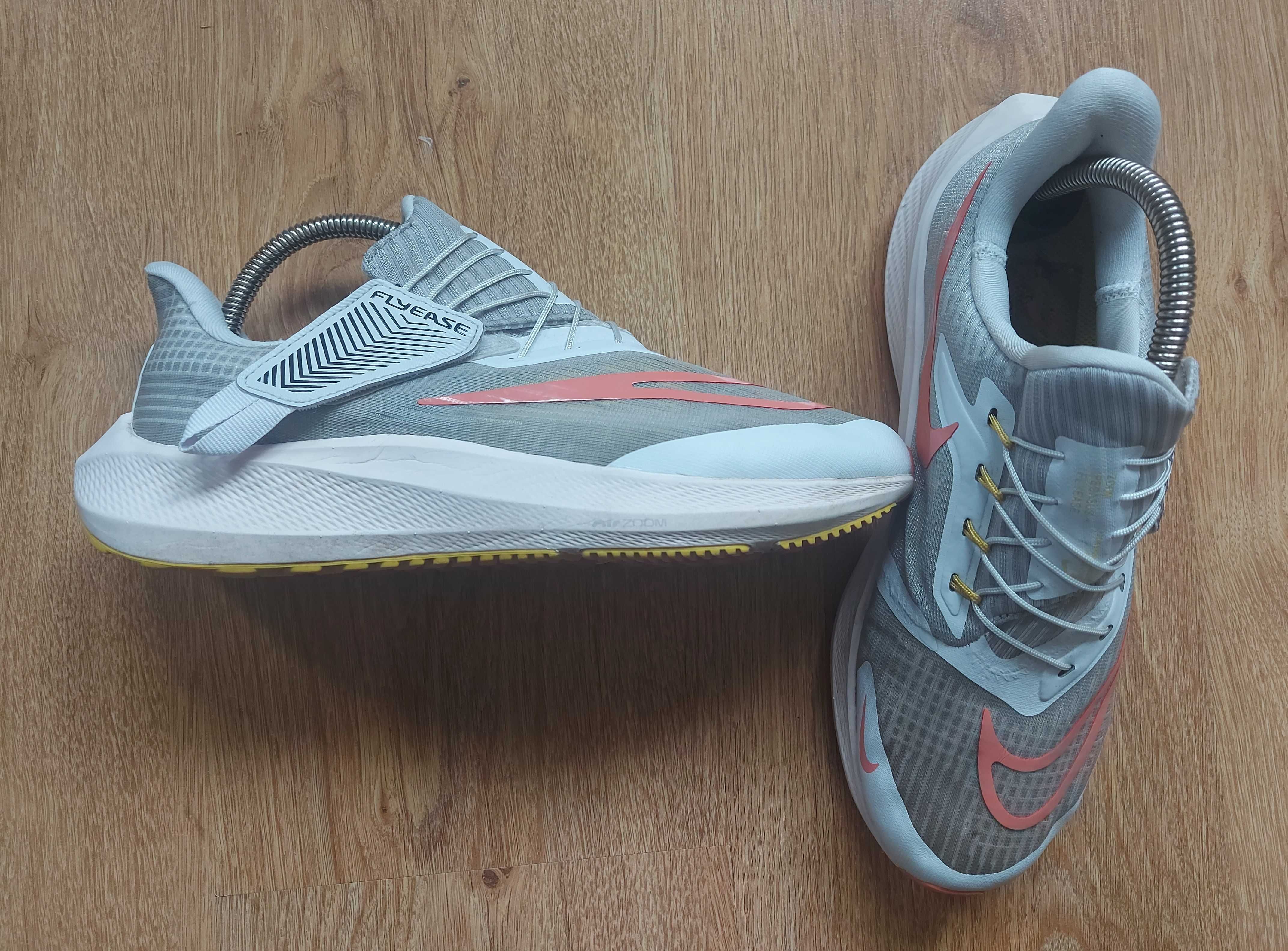 Sneakersy Nike Air Zoom Pegasus FlyEase Iris Whisper Madder Root r-40