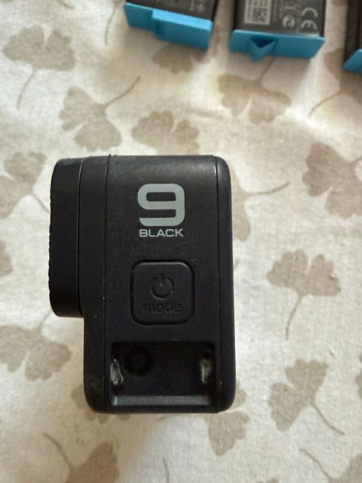 Kamera Go Pro 9 z 3 bateriami, pilotem, uzywana sporadycznie.