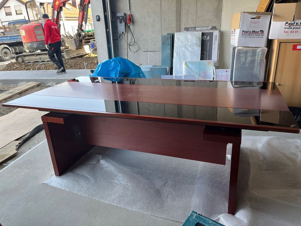Stół konferencyjny drewniany ze szkłem 120x240cm