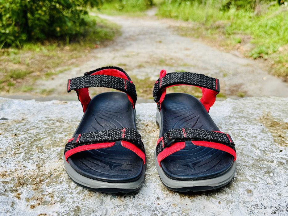 Круті жіночі сандалі Ecco X-Trinsic