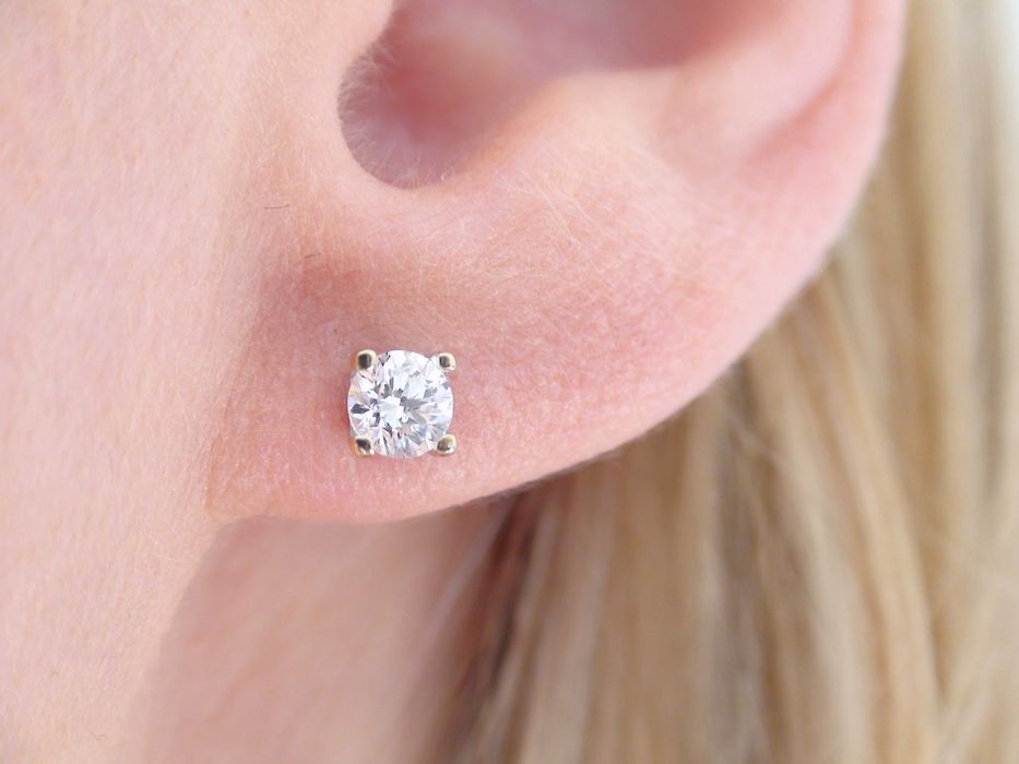 złote kolczyki z brylantami 0,64 ct VS1/G wycena CERTYFIKAT