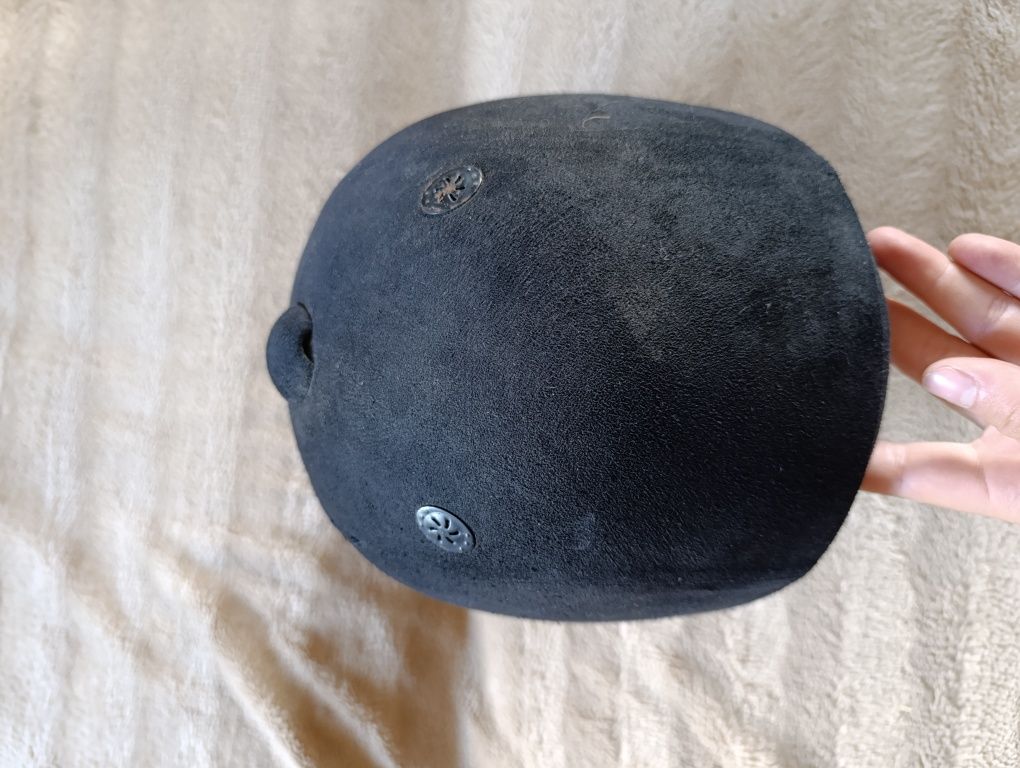 Sprzedam kask jeździecki