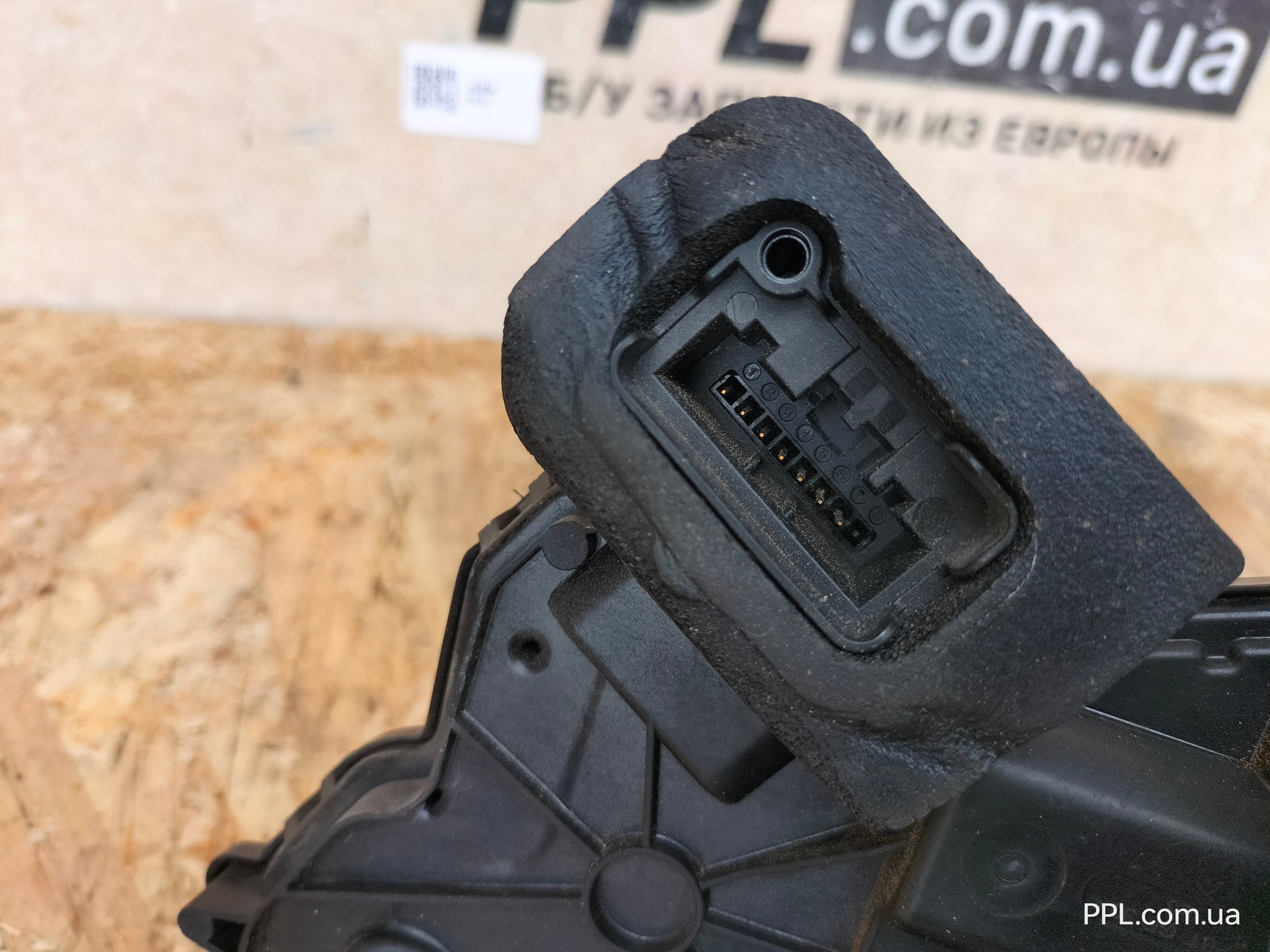 VW Golf 7 VII 12-20 Замок двери передней левой 7 pin 5TB837015A