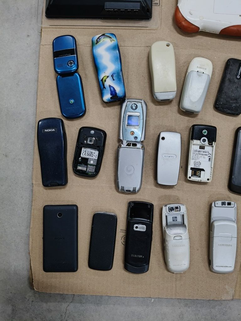 Lote de Telemóveis Vintage para Peças