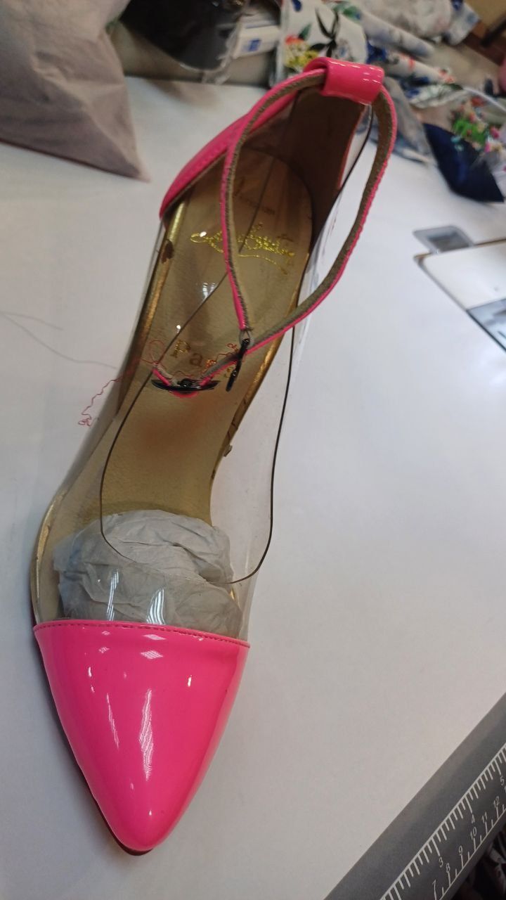 Christian Louboutin Лабутен оригинал каблук 12 см, натур. лак pіnk